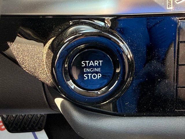 New 2026 Nissan Pathfinder SV AWD/4WD image 32