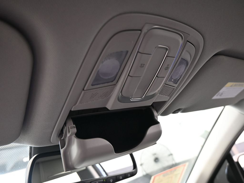 Used 2019 Hyundai Santa Fe SEL image 29