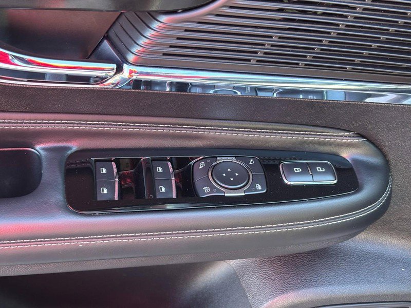 Used 2022 Lincoln Corsair AWD w/ Premium Package image 16