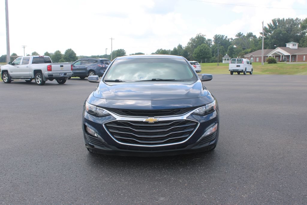 Used 2022 Chevrolet Malibu LT FWD image 3