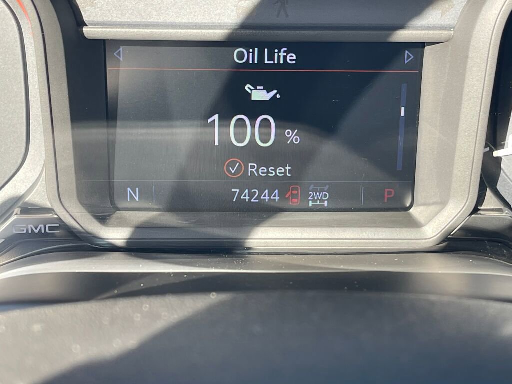 Used 2020 GMC Sierra 1500 Elevation w/ Elevation Value Package image 16