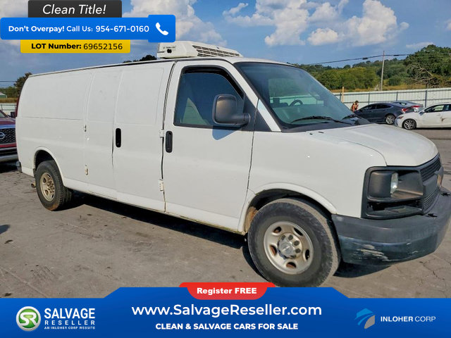 Used 2017 Chevrolet Express 2500 Extended RWD image 5