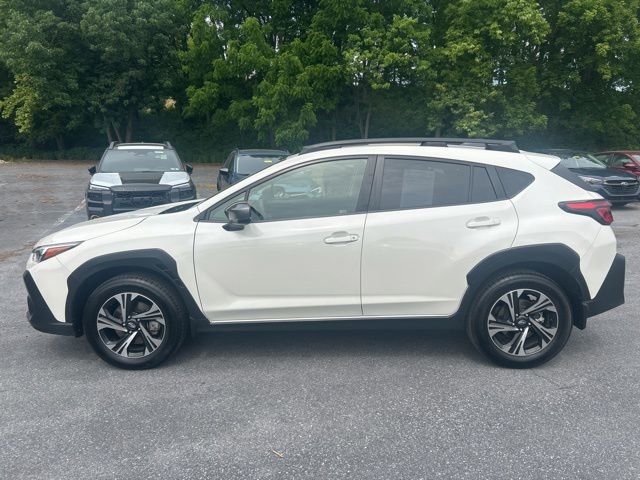 Certified 2024 Subaru Crosstrek 2.0i Premium AWD/4WD image 9