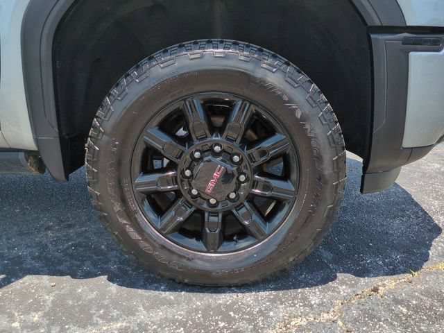 Used 2024 GMC Sierra 3500 AT4 w/ AT4 Premium Plus Package AWD/4WD image 11