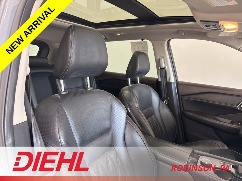 Used 2021 Nissan Rogue Platinum AWD/4WD image 10