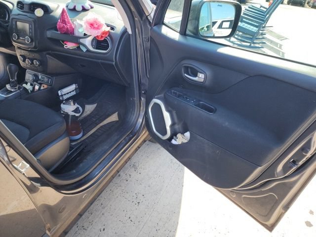 Used 2019 Jeep Renegade Sport AWD/4WD image 36