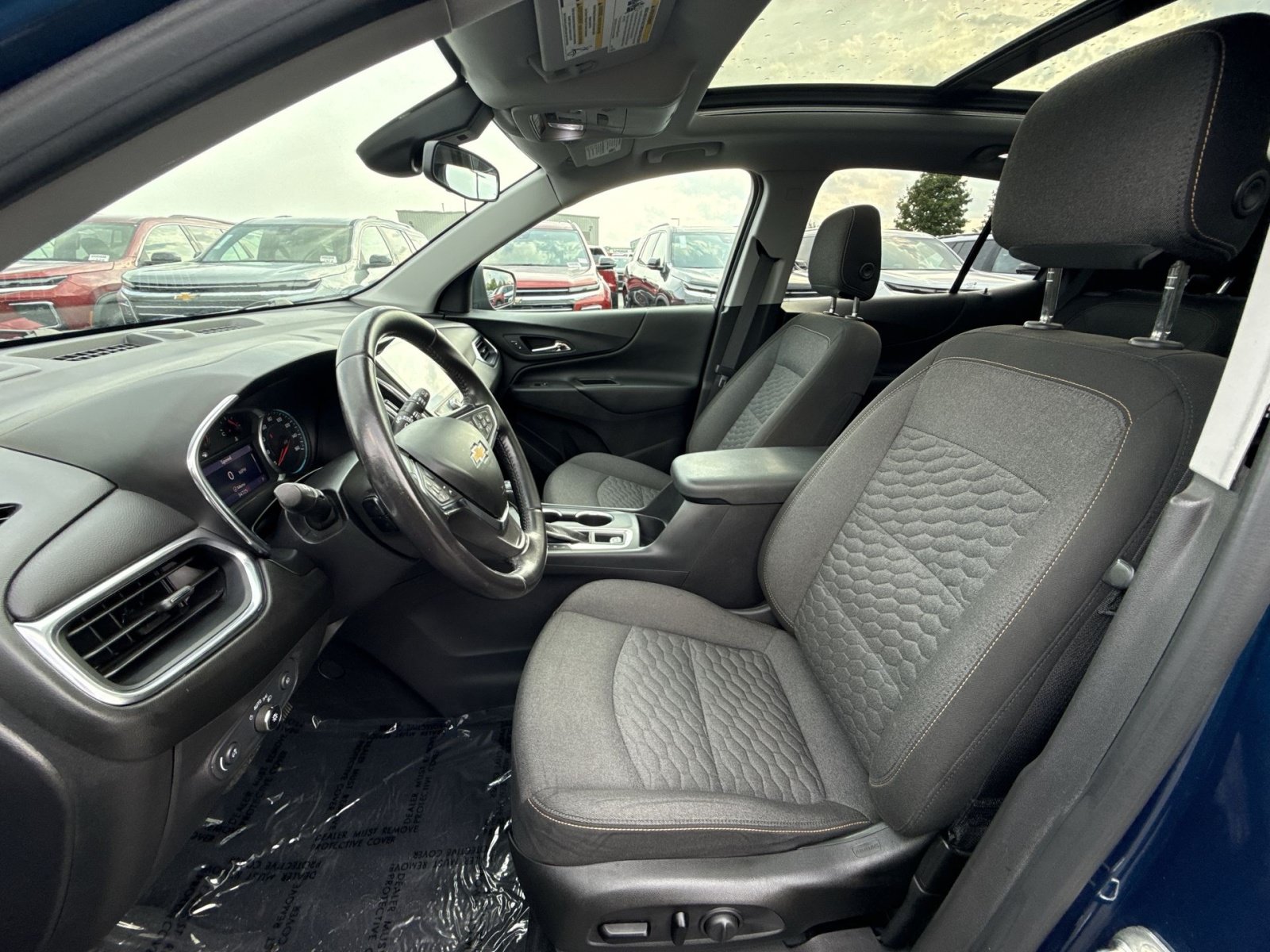 Used 2021 Chevrolet Equinox LT FWD image 14