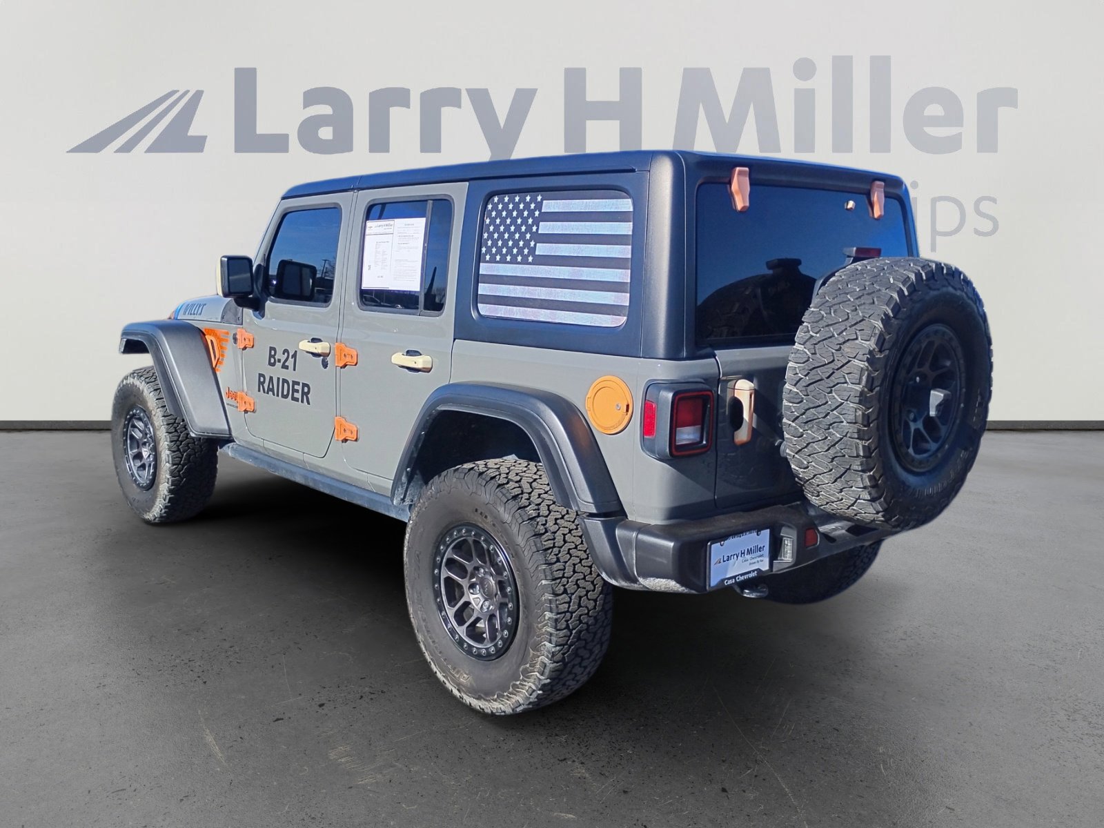 Used 2023 Jeep Wrangler Willys image 3