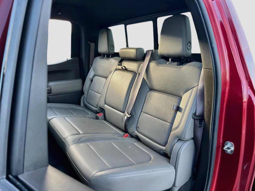 Used 2020 Chevrolet Silverado 1500 LTZ RWD image 25