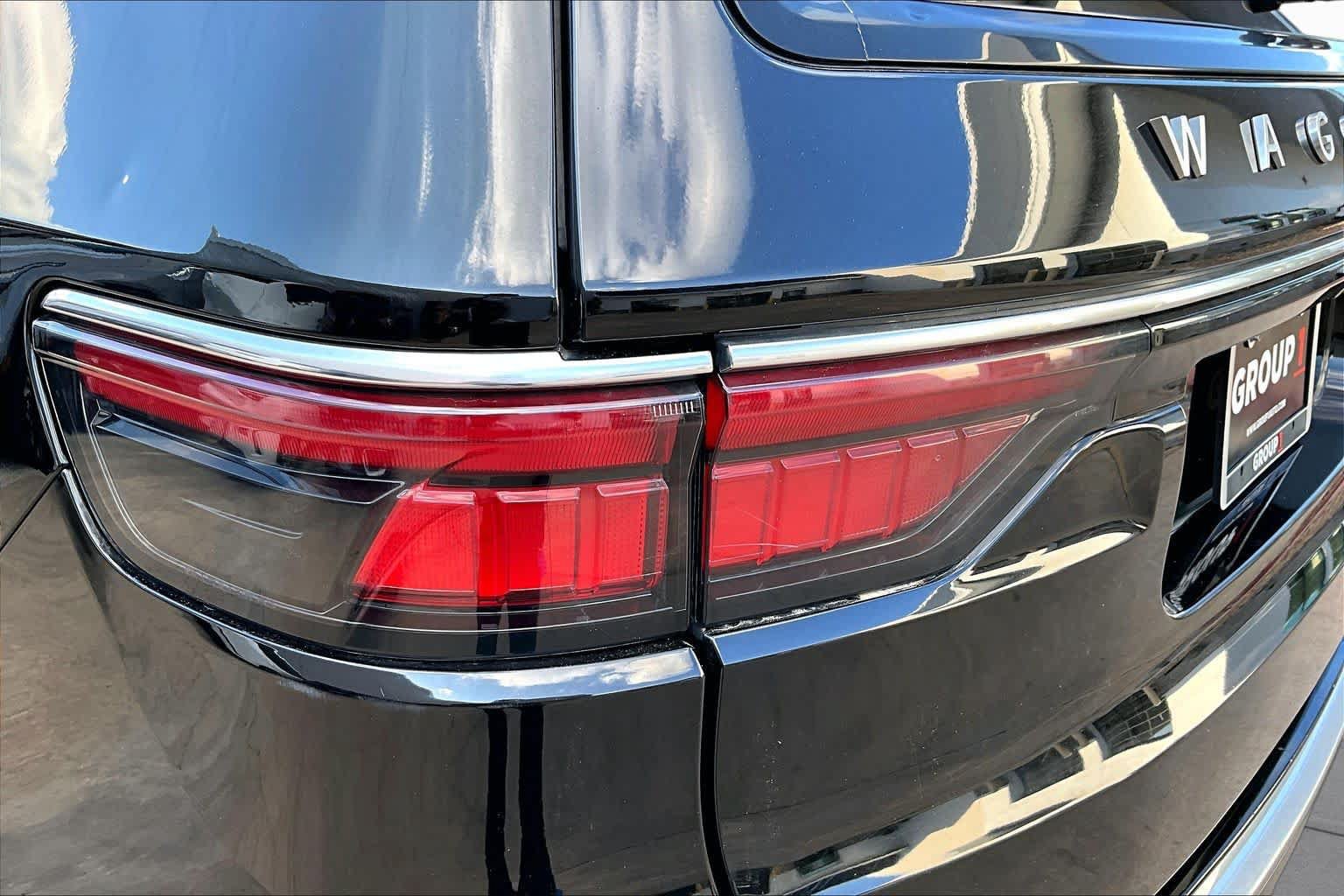 Used 2022 Jeep Wagoneer Series I w/ Convenience Group I RWD image 25