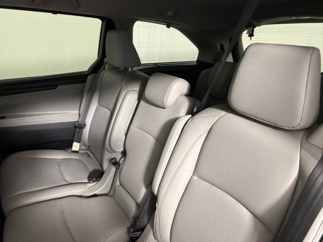 Used 2024 Honda Odyssey Touring image 37