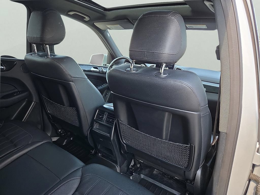 Used 2019 Mercedes-Benz GLE 400 4MATIC image 11