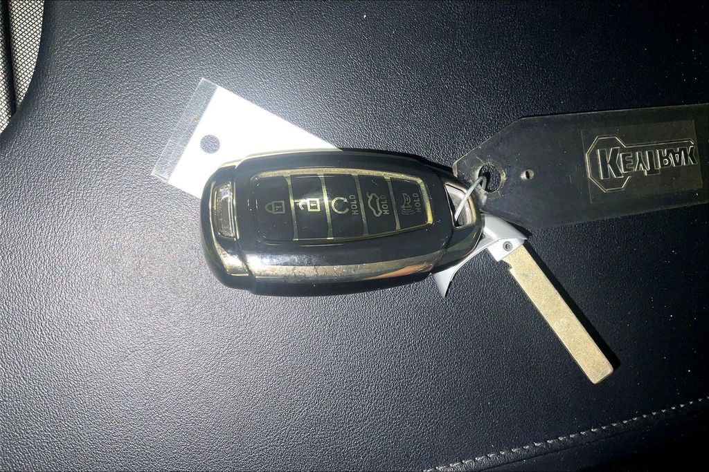 Used 2020 Hyundai Palisade Limited image 14