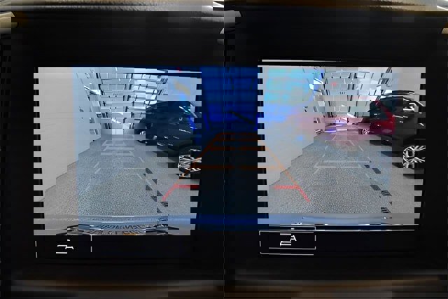 Used 2022 GMC Terrain SLT image 8