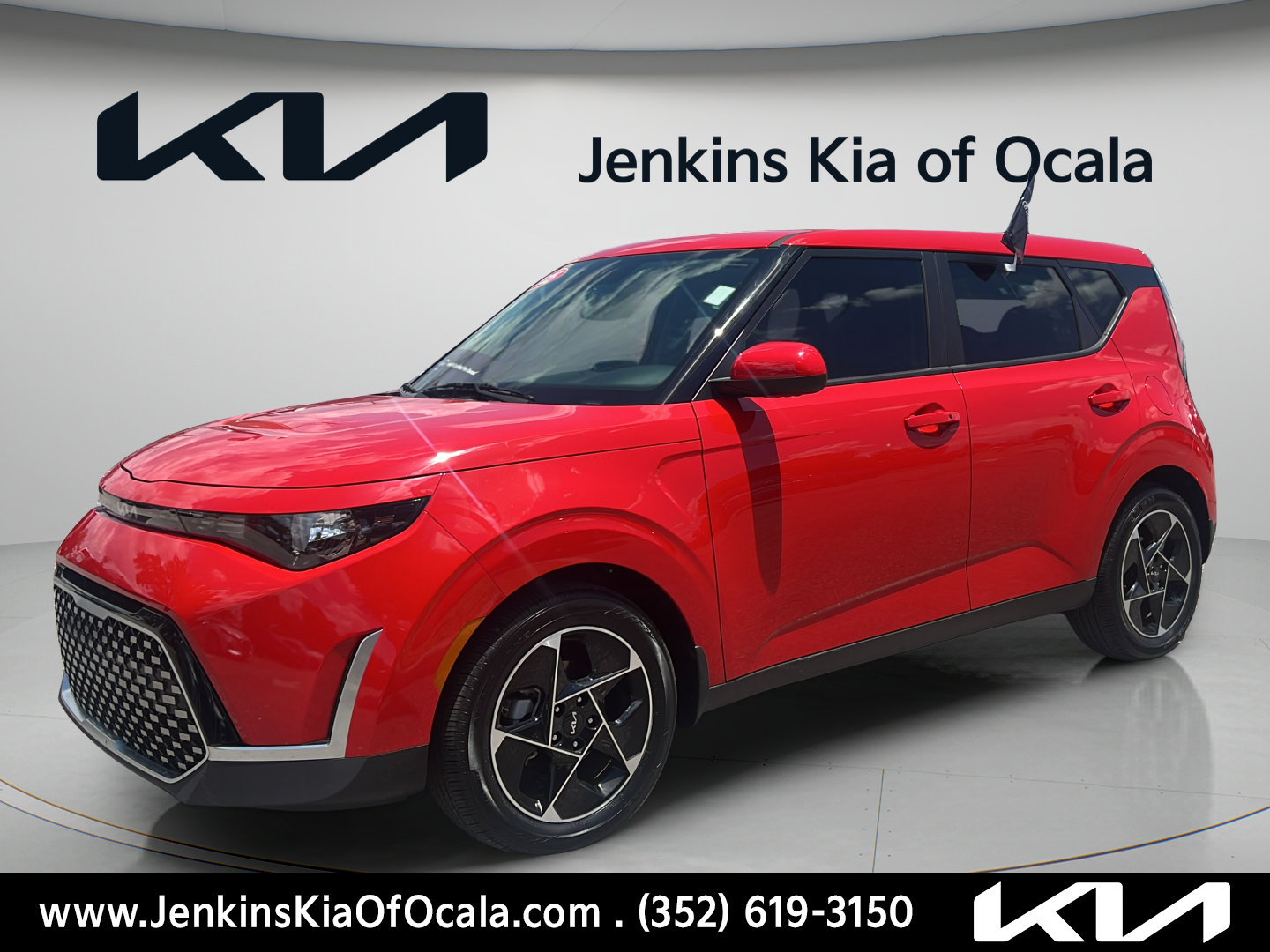 Certified 2025 Kia Soul EX FWD image 7