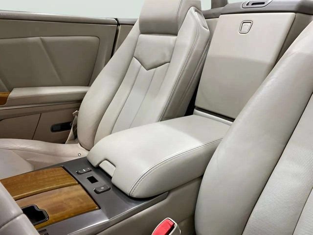 Used 2005 Cadillac XLR RWD image 68