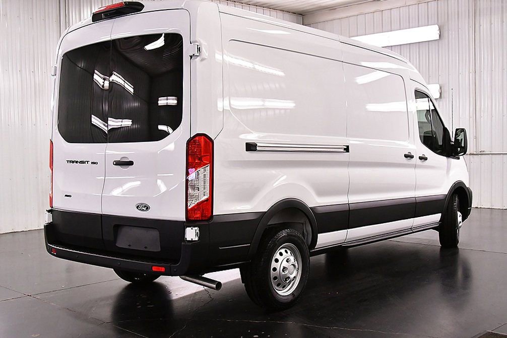 New 2026 Ford Transit 150 148 Medium Roof AWD w/ Load Area Protection Package image 7