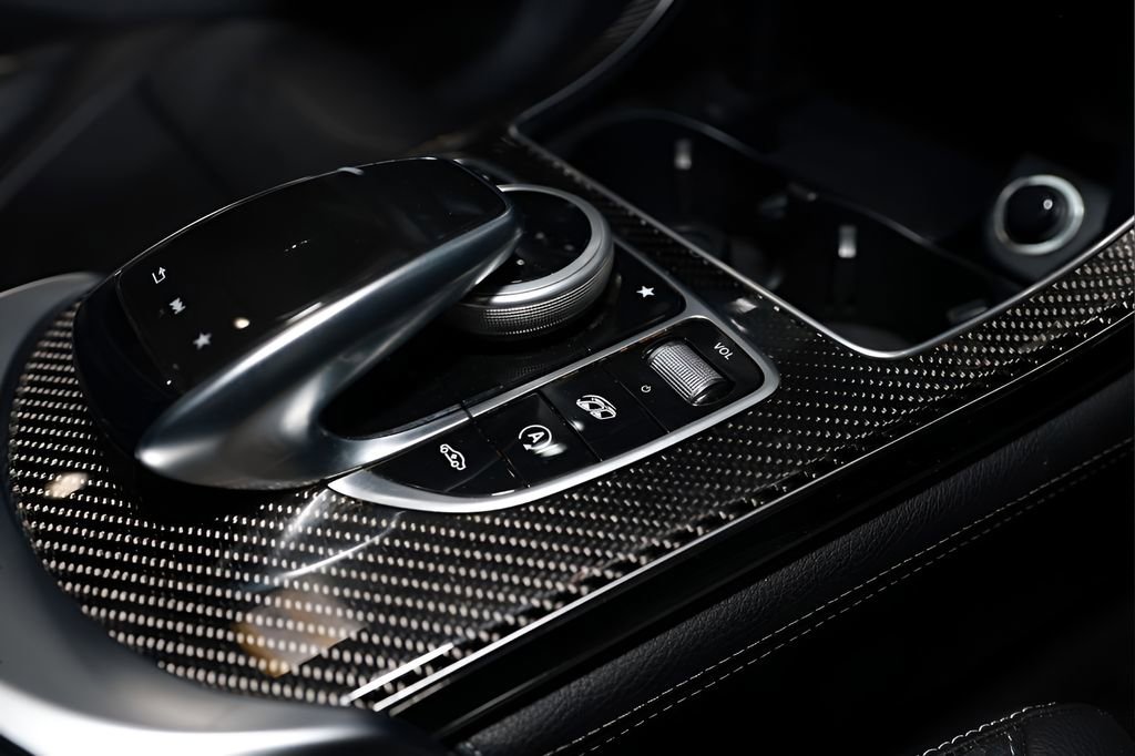 Used 2018 Mercedes-Benz GLC 63 AMG 4MATIC image 49