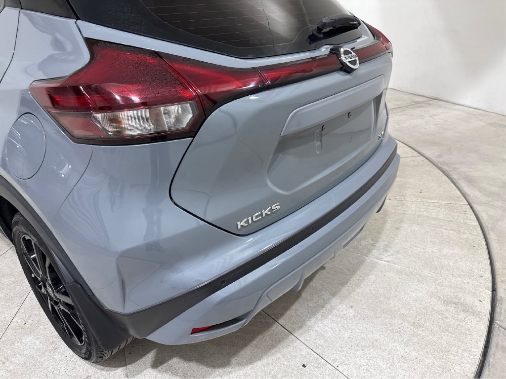 Used 2021 Nissan Kicks SV FWD image 20