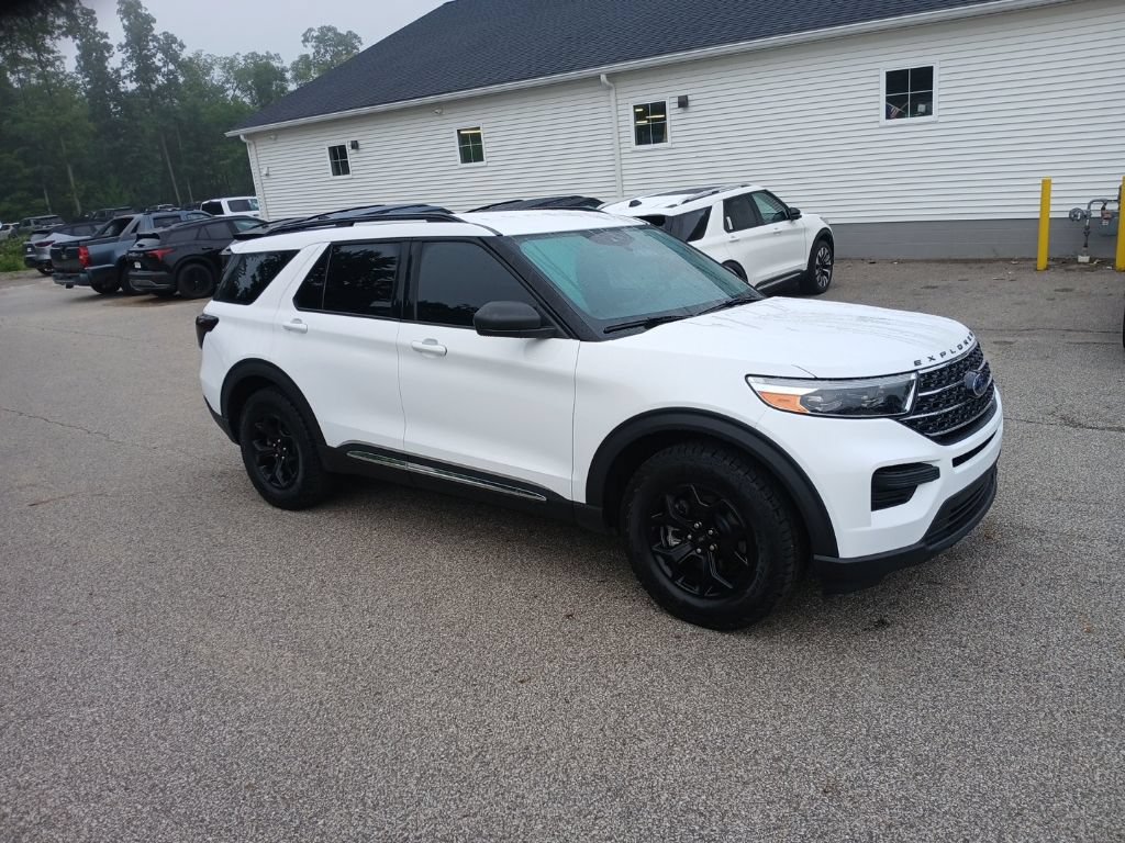 Used 2020 Ford Explorer XLT w/ Comfort Package AWD/4WD image 8