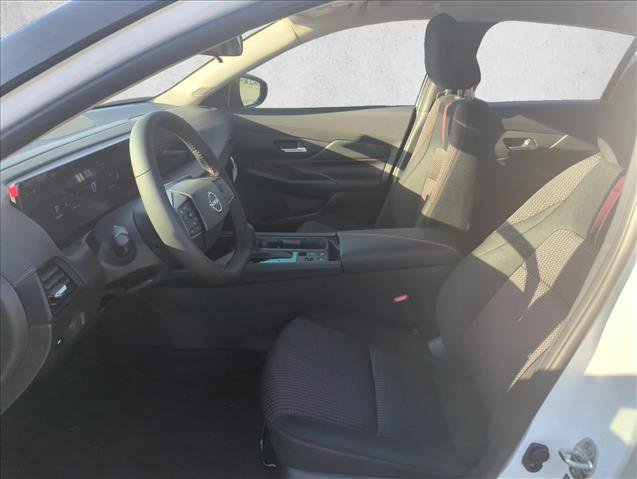 New 2026 Nissan Sentra SR w/ Floor Mat Package image 11