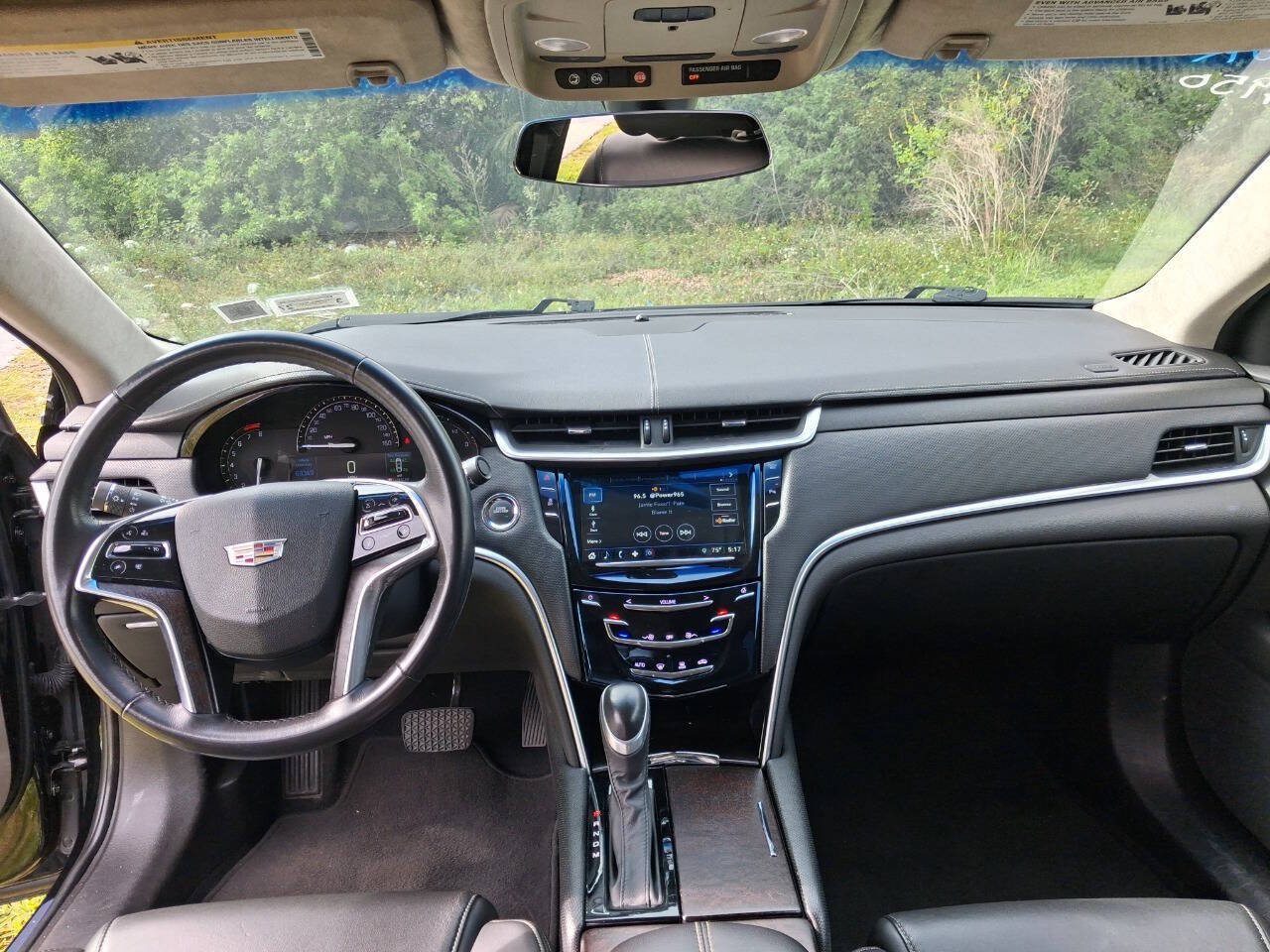 Used 2018 Cadillac XTS FWD image 11