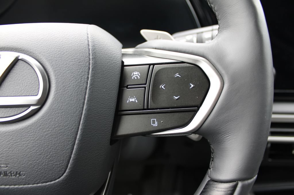Used 2023 Lexus RX 350 AWD w/ Accessory Package image 19