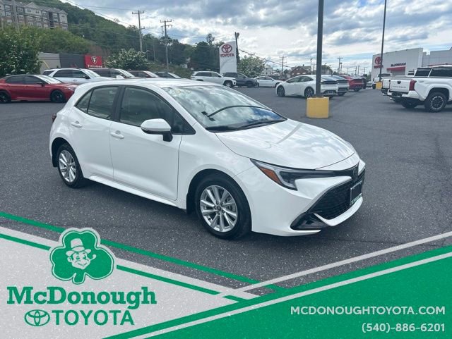 Certified 2025 Toyota Corolla SE FWD image 4