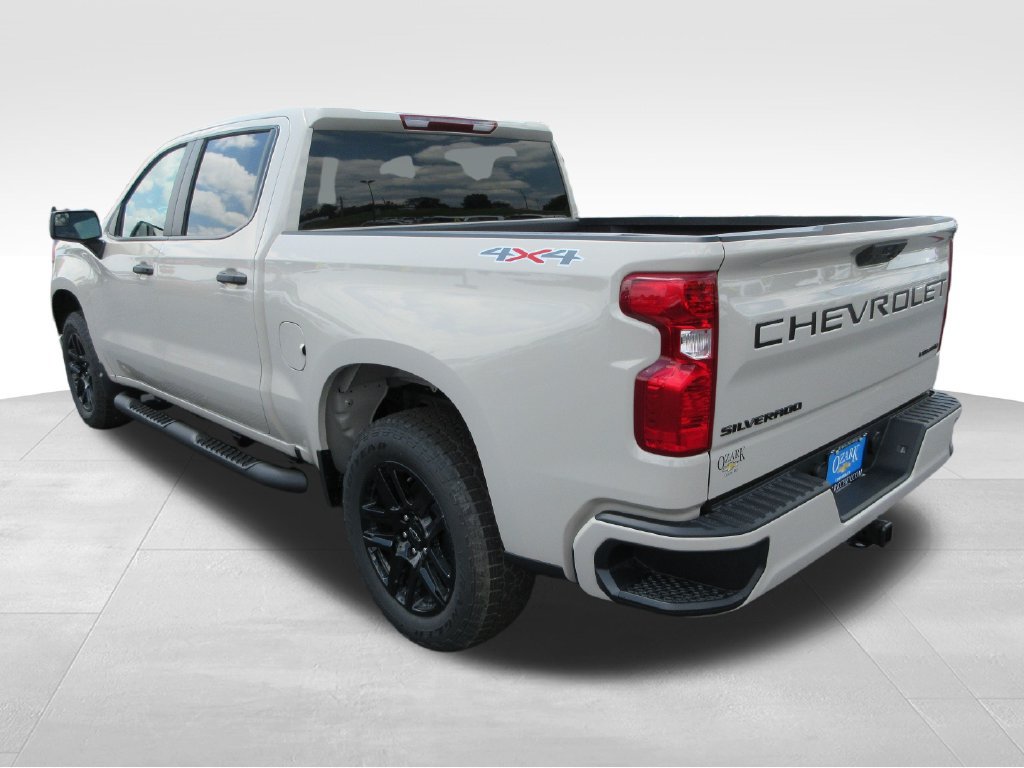 New 2026 Chevrolet Silverado 1500 Custom w/ Turbomax Blackout Package AWD/4WD image 3