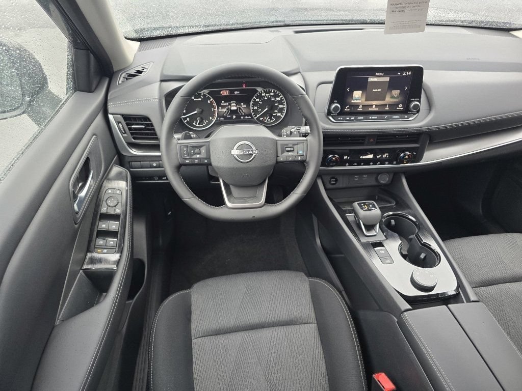 New 2026 Nissan Rogue SV w/ Cold Weather Package AWD/4WD image 18