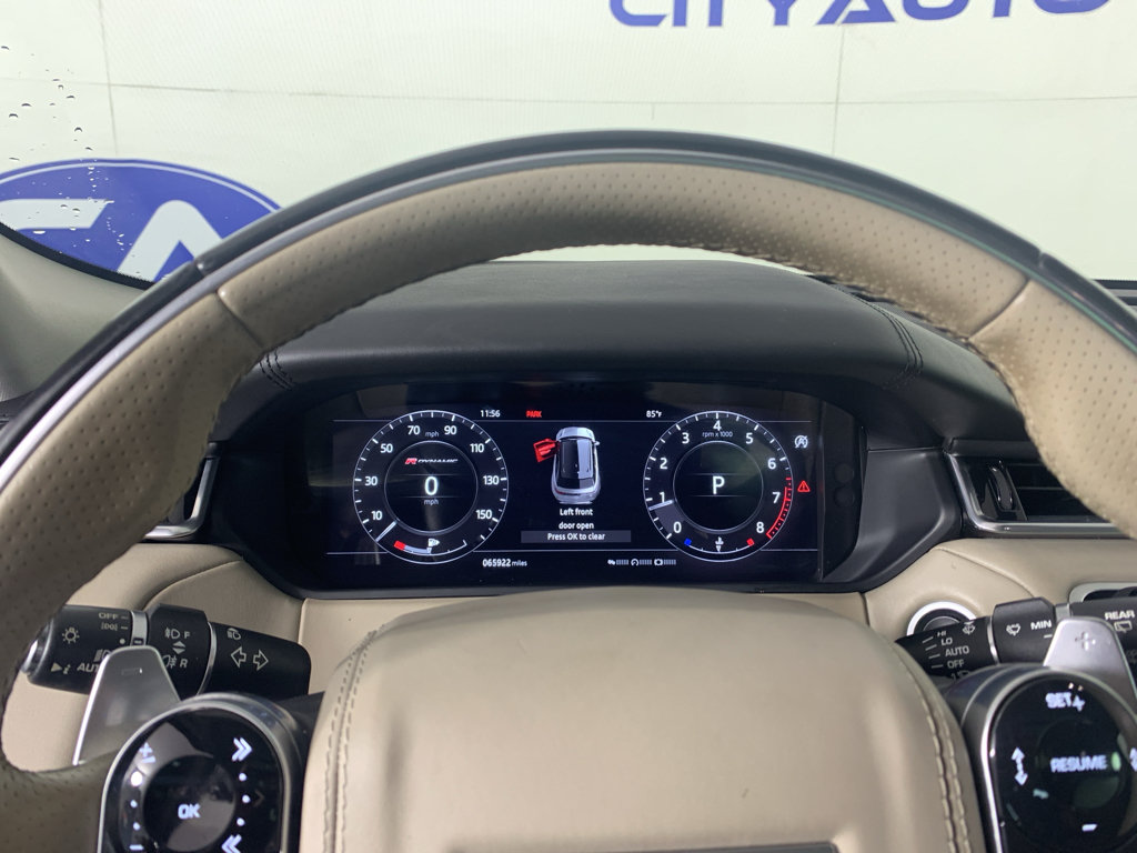 Used 2018 Land Rover Range Rover Velar R-Dynamic SE AWD/4WD image 22