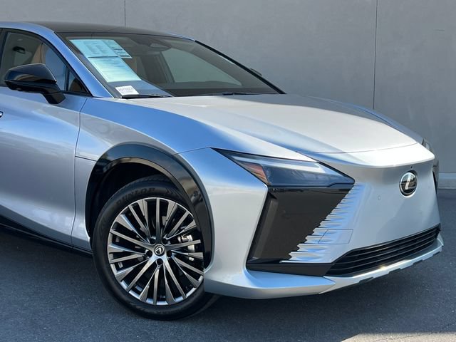 Used 2024 Lexus RZ 450e Premium AWD/4WD video 2