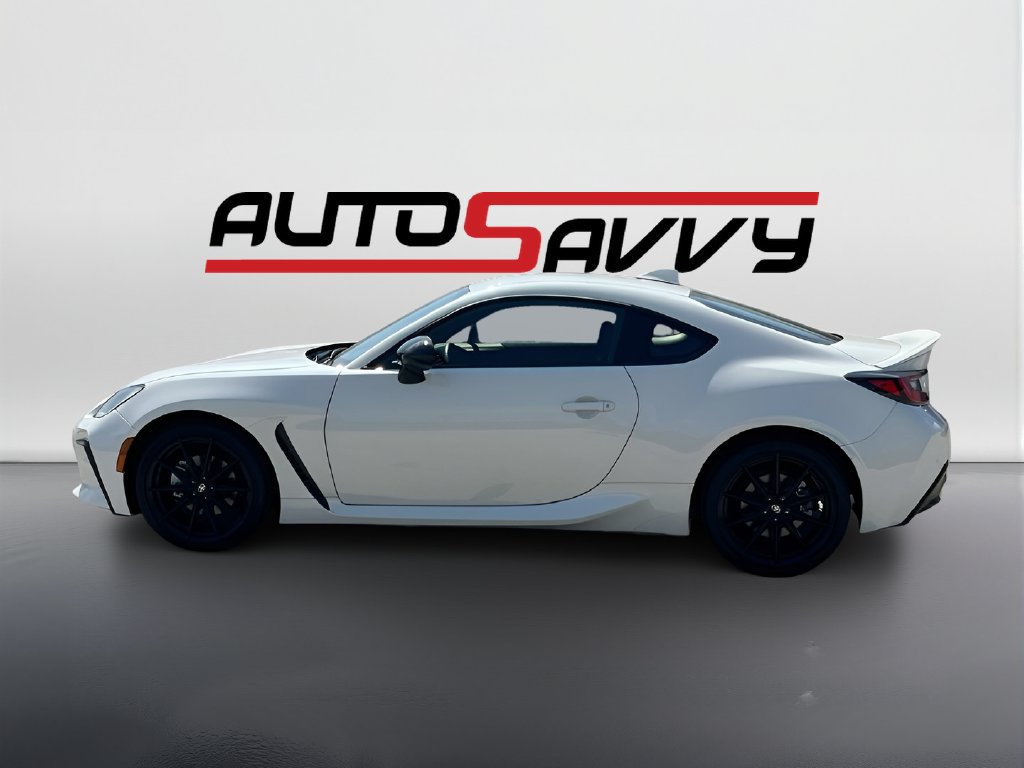 Used 2026 Toyota GR86 Premium w/ ALL Weather Mat Package (TMS) RWD image 4