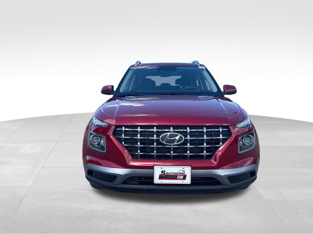 Used 2025 Hyundai Venue SEL image 9
