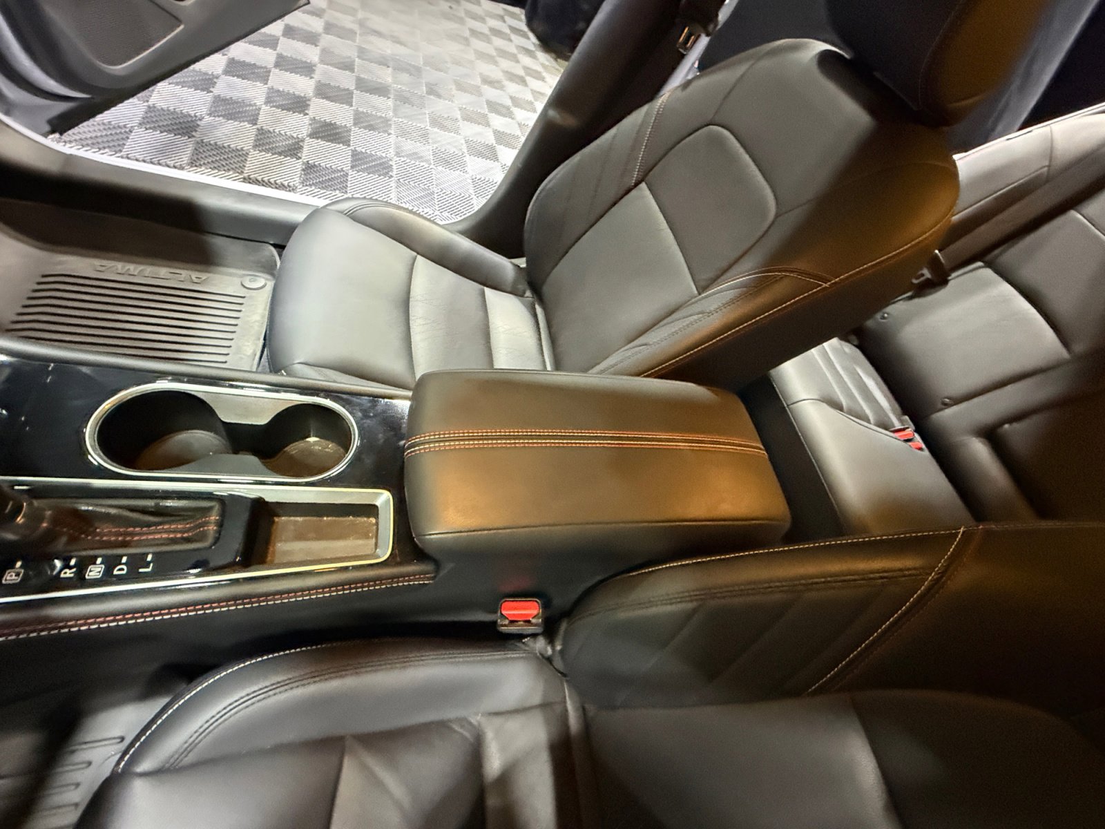 Certified 2023 Nissan Altima 2.5 SR w/ SR Premium Package FWD image 15