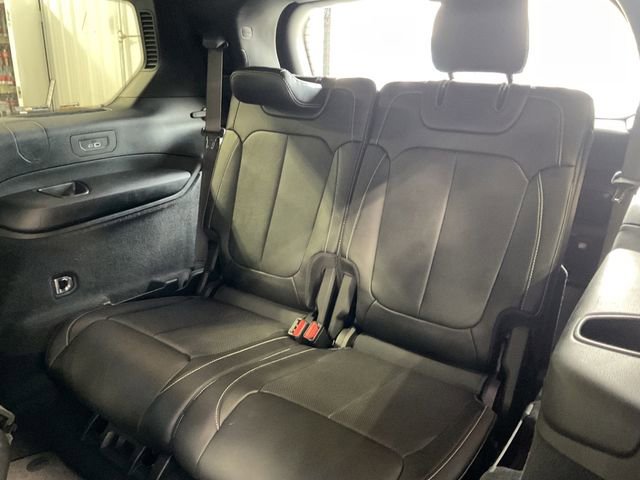 Used 2022 Jeep Grand Cherokee L Overland w/ Luxury Tech Group IV image 11