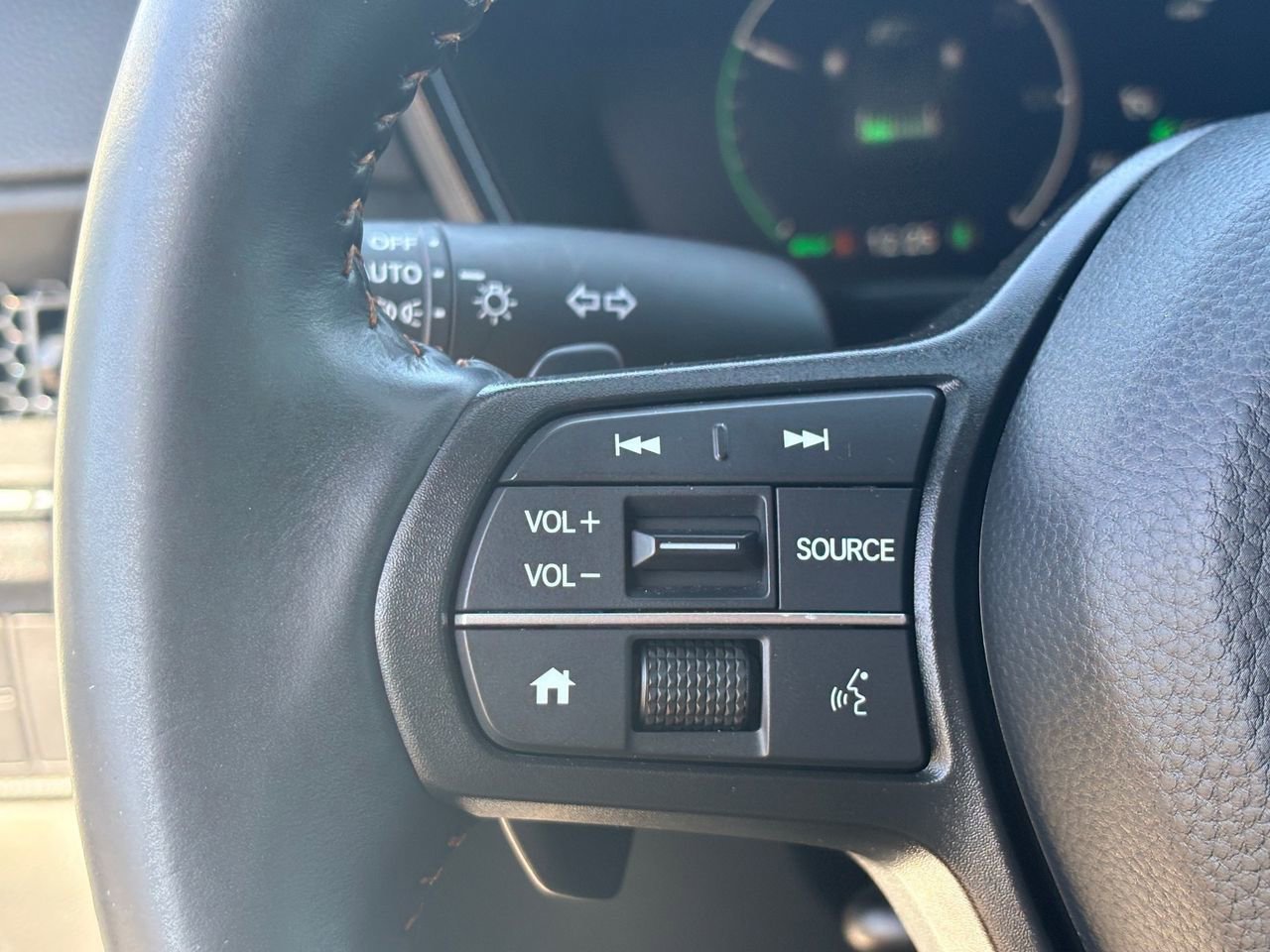 Used 2024 Honda CR-V Sport image 17