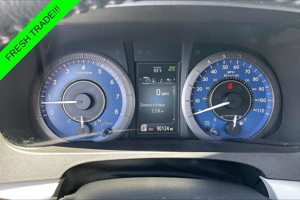 Used 2020 Toyota Sienna XLE Premium AWD/4WD image 13