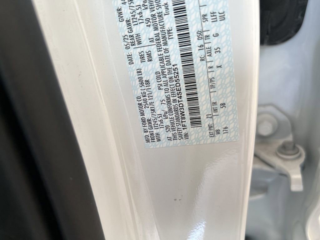 Used 2025 Ford F350 Lariat image 47