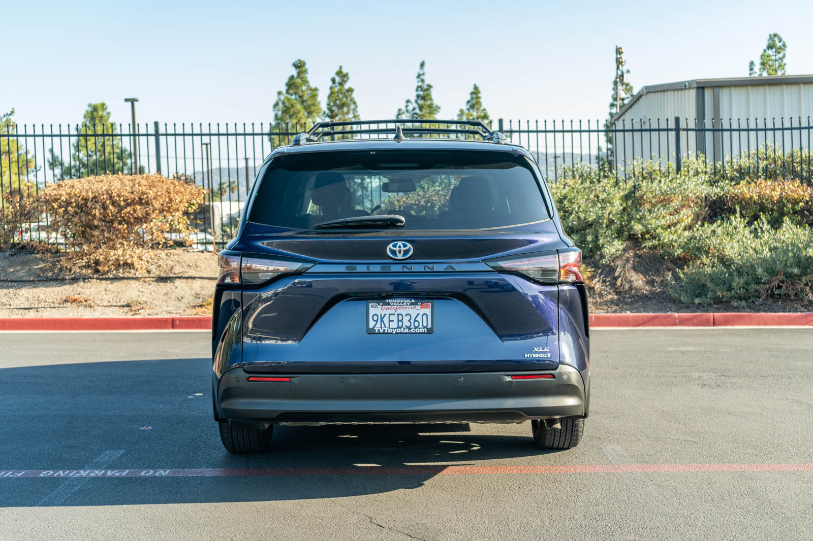 Certified 2024 Toyota Sienna XLE w/ XLE Plus Package FWD image 8