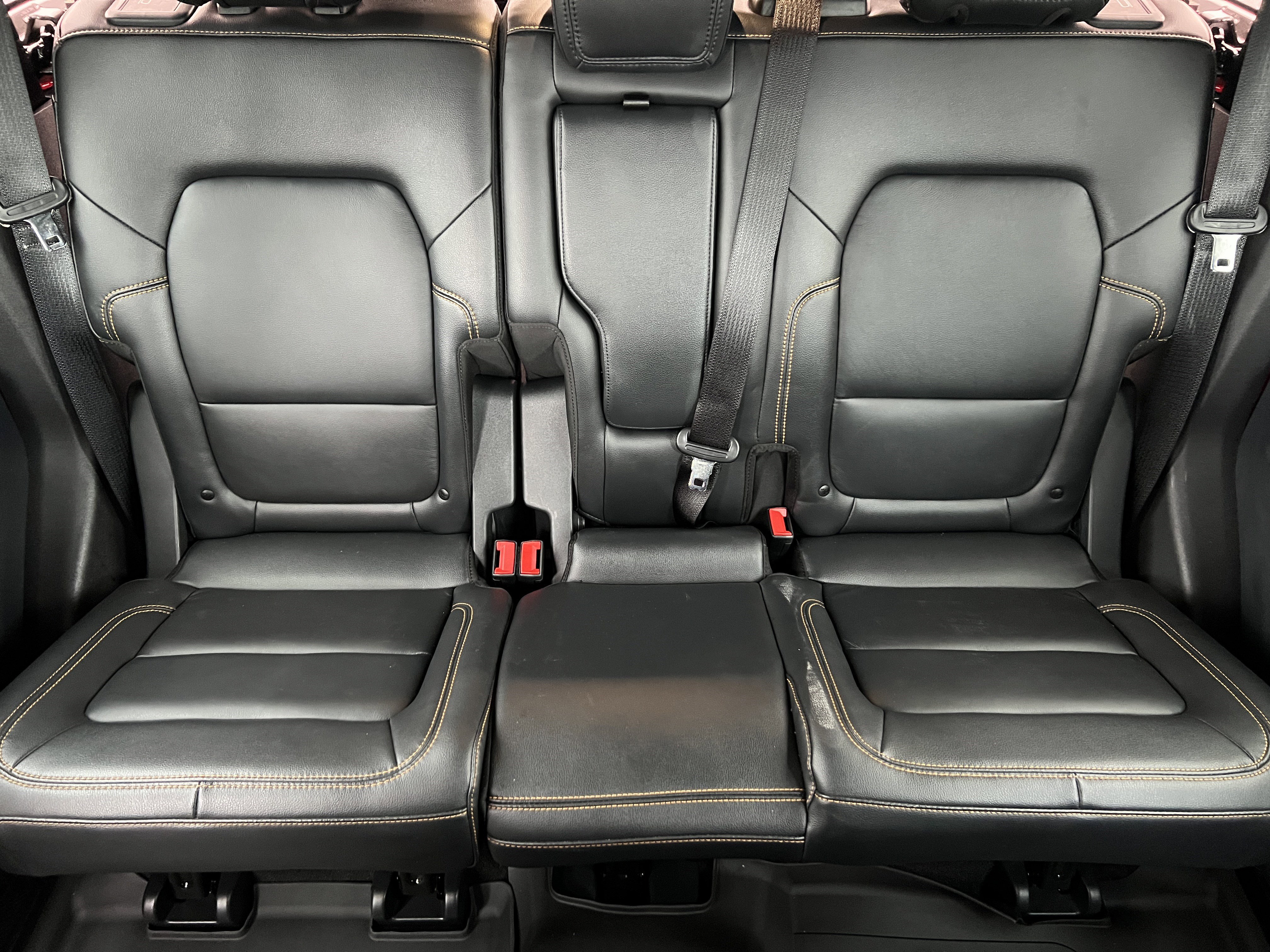 Used 2023 Ford Bronco Badlands image 16