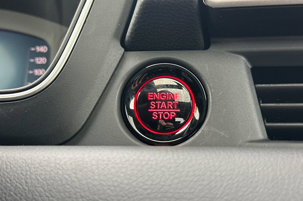 New 2026 Honda Pilot Touring image 25