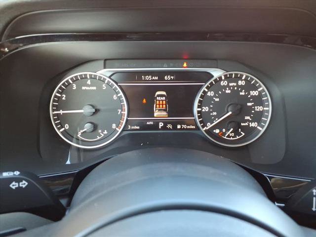 Certified 2025 Nissan Pathfinder SV image 18