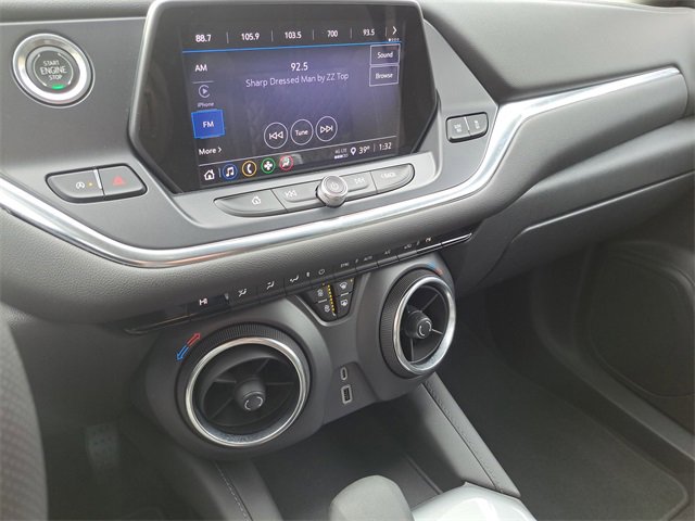 Used 2022 Chevrolet Blazer LT image 13