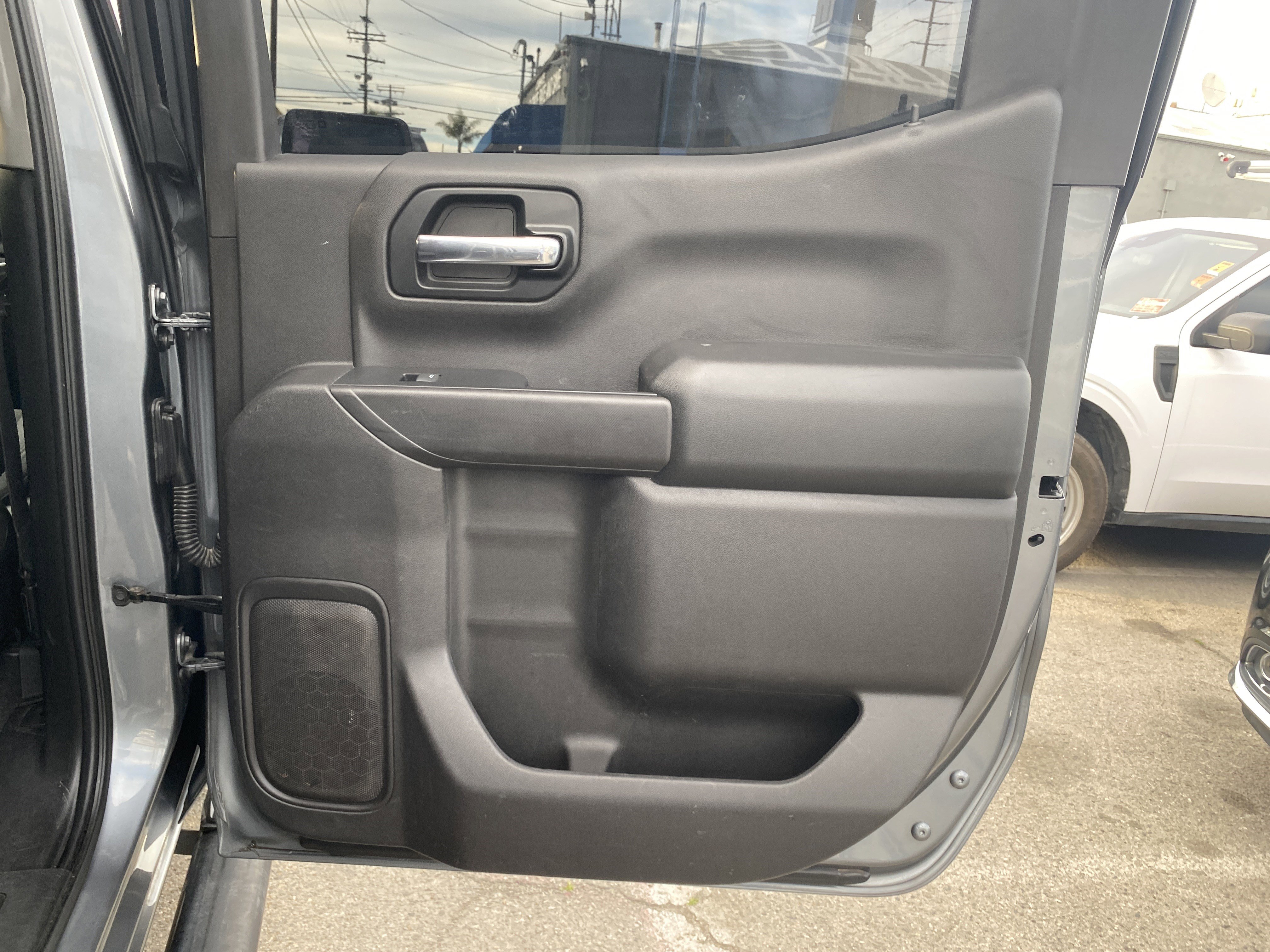 Used 2019 Chevrolet Silverado 1500 Custom w/ Custom Value Package image 25