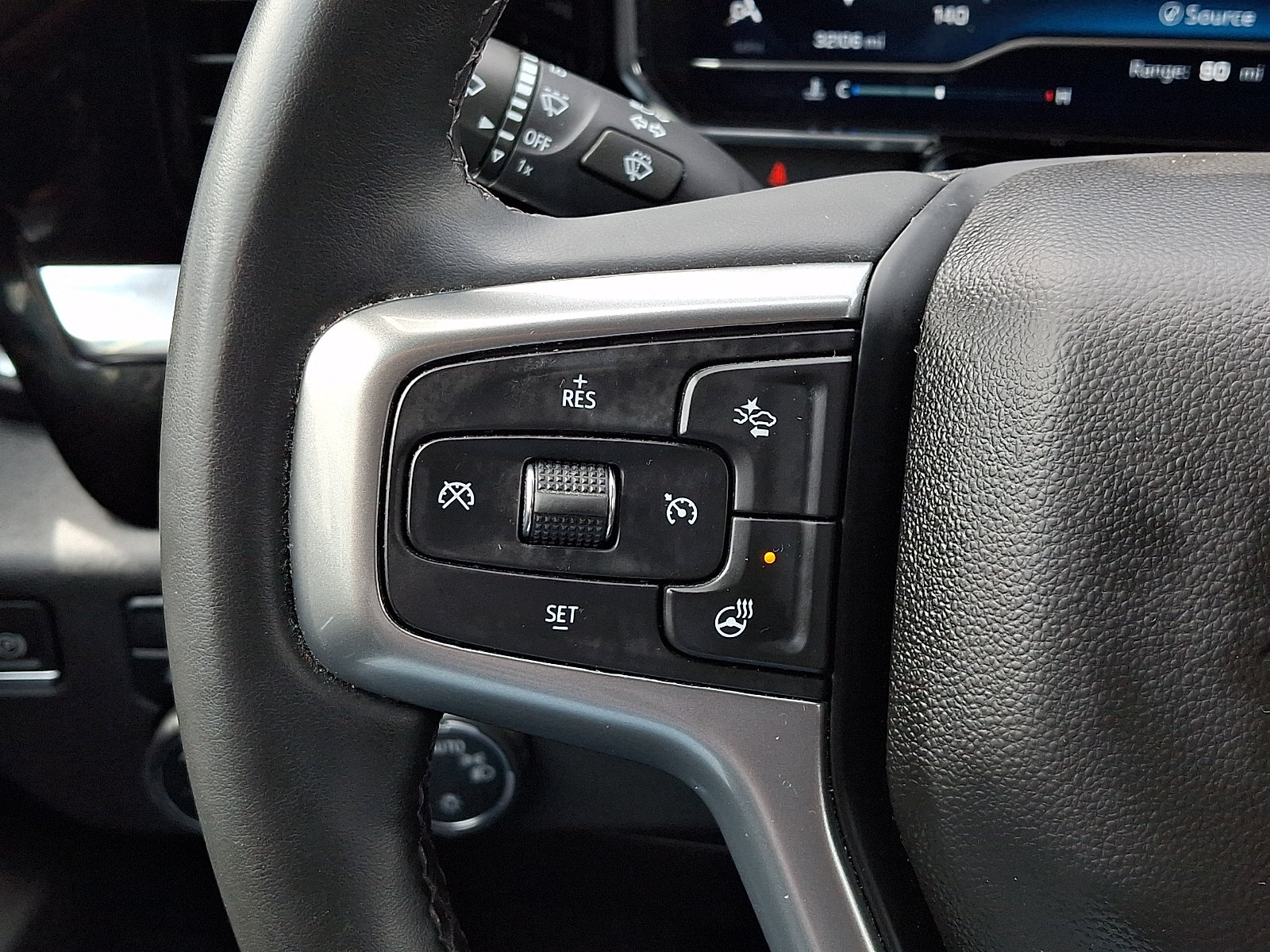 Used 2023 Chevrolet Silverado 1500 LT AWD/4WD image 21