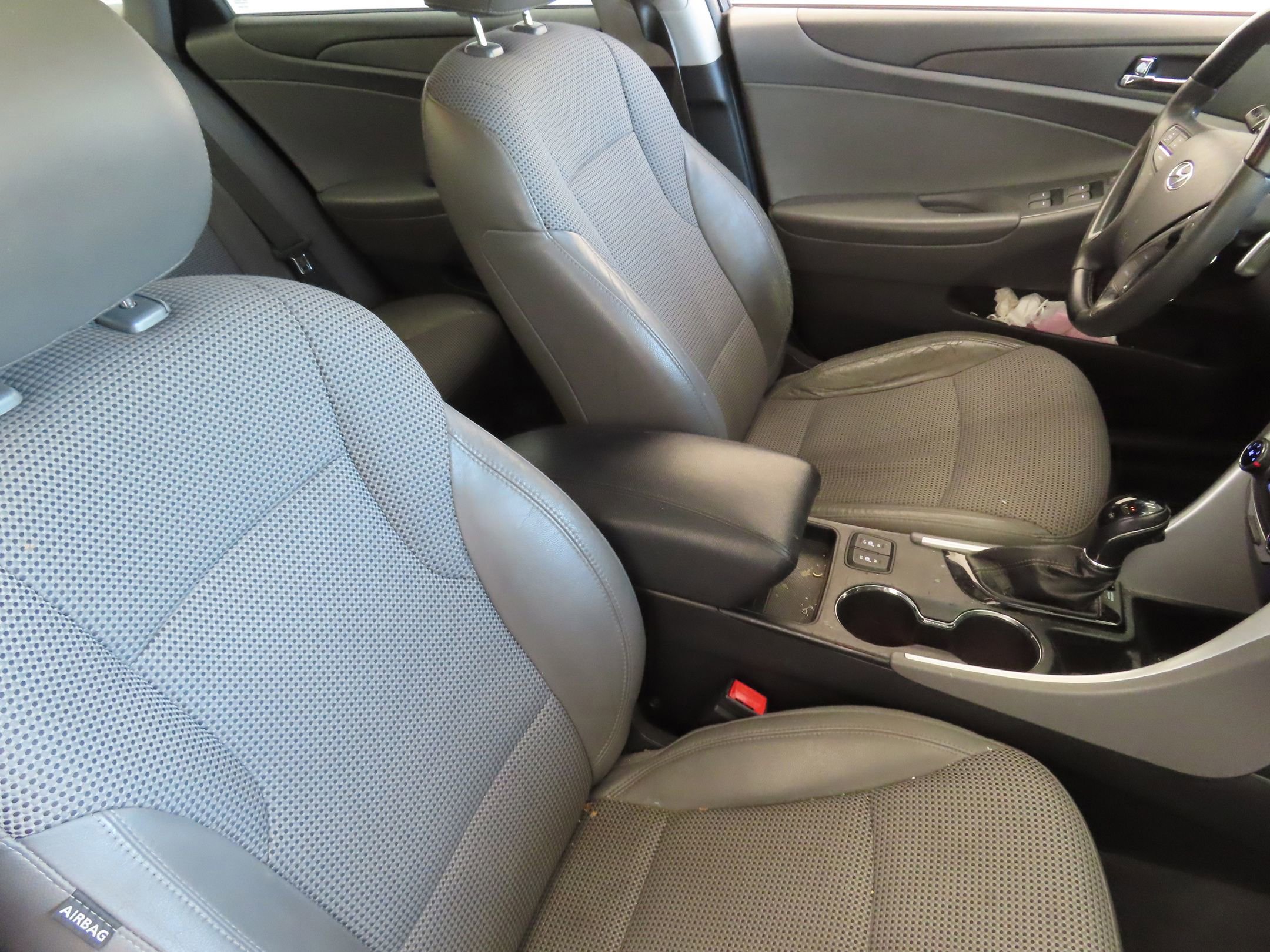 Used 2013 Hyundai Sonata SE w/ Navigation & Sunroof Pkg FWD image 27