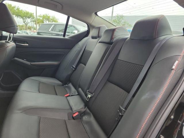 Used 2025 Nissan Altima 2.5 SR AWD/4WD image 10