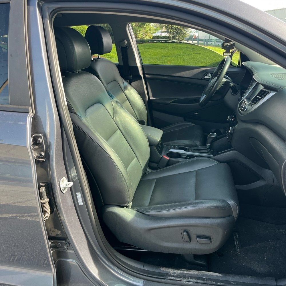 Used 2017 Hyundai Tucson Limited w/ Cargo Package FWD image 6
