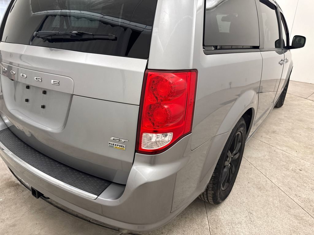 Used 2019 Dodge Grand Caravan GT image 19